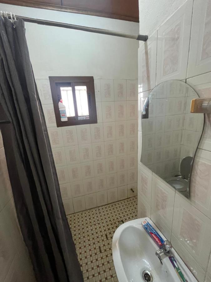 Km'S Cozy Spacious Calm Appart Meuble Yaounde Ngoại thất bức ảnh